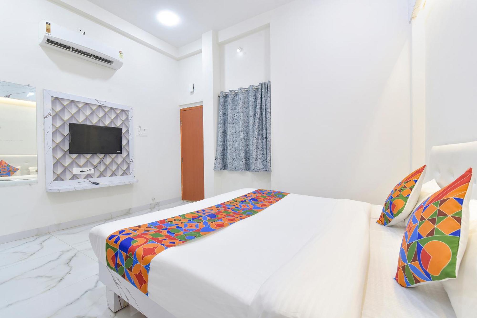 Fabhotel Grand Embassy Индаур Экстерьер фото