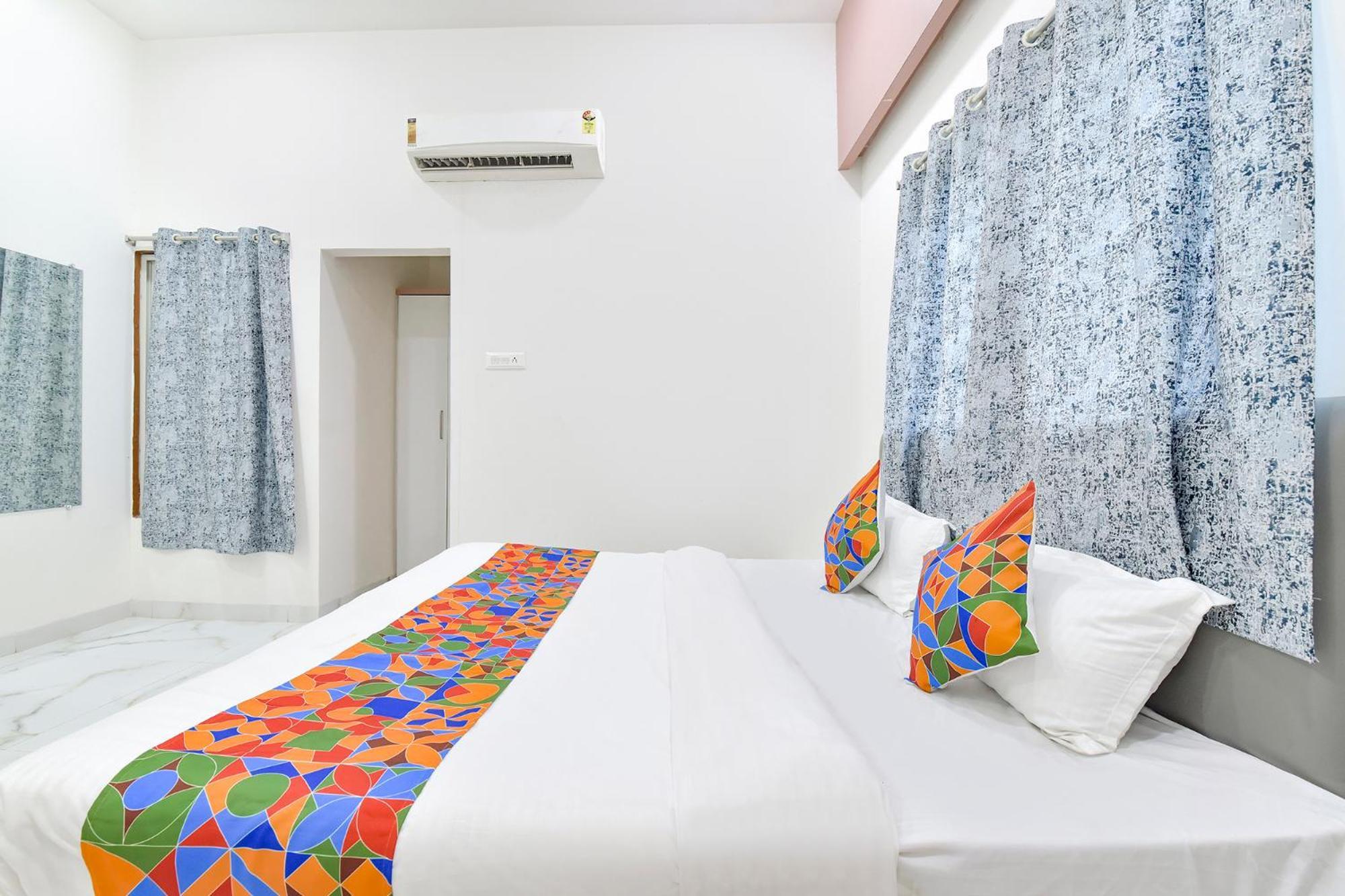 Fabhotel Grand Embassy Индаур Экстерьер фото